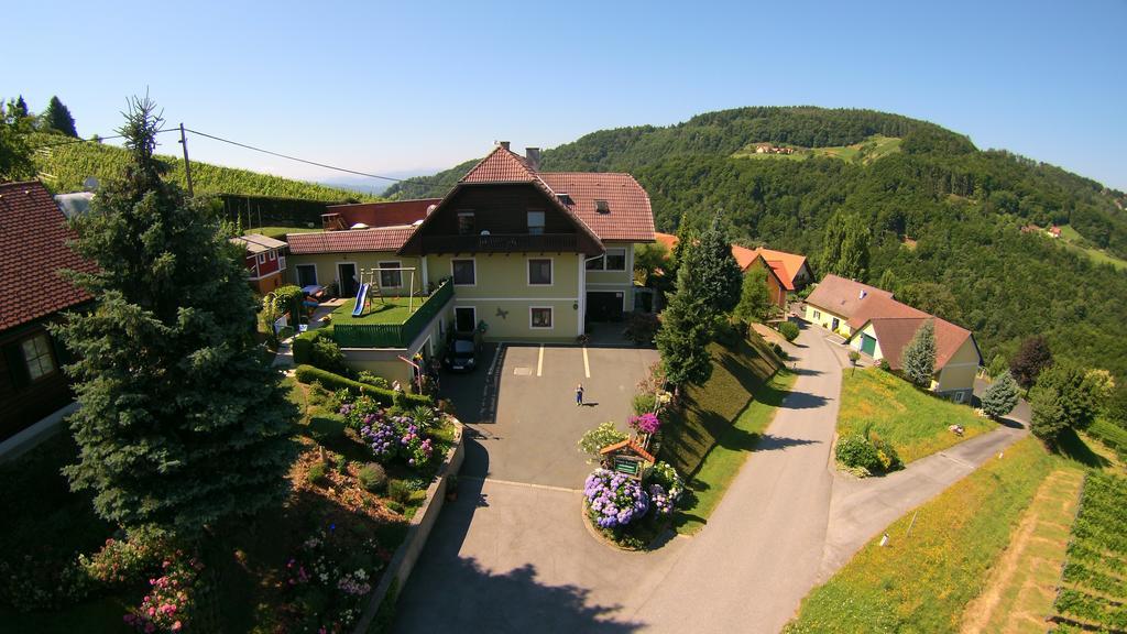 شقة كيتسك إيم زاوزال  في Gastehaus Kaiser المظهر الخارجي الصورة